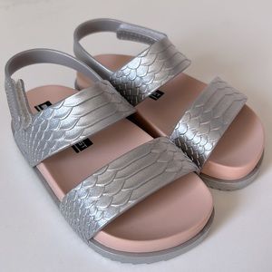 Mini Melissa x Baja East